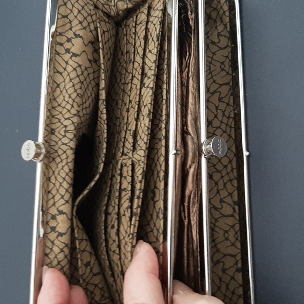 HOBO Lauren Wallet - Picture 7 of 13